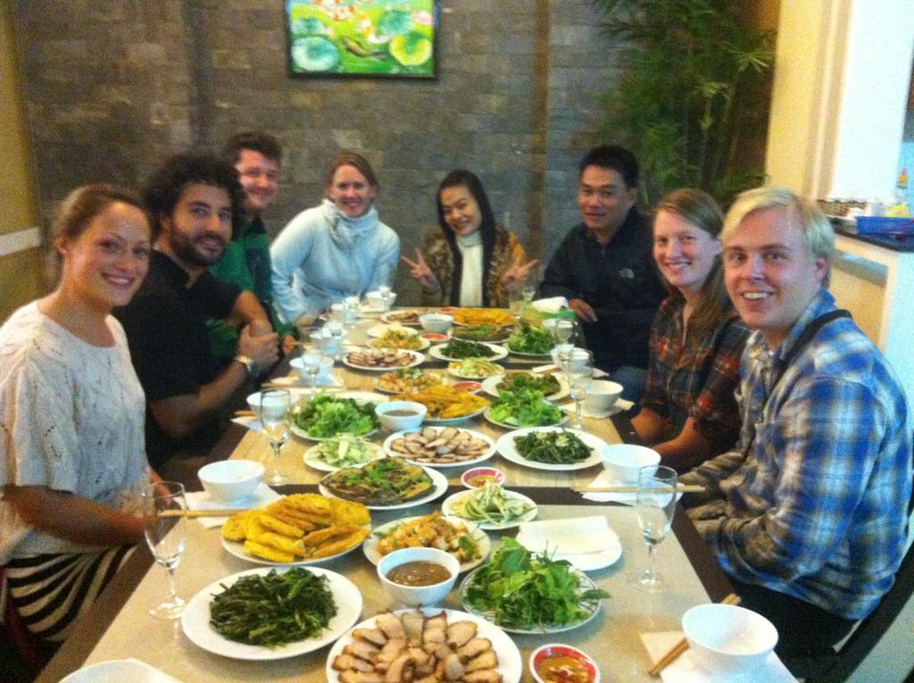 Viets Family River - Hoi An Homestay Екстер'єр фото